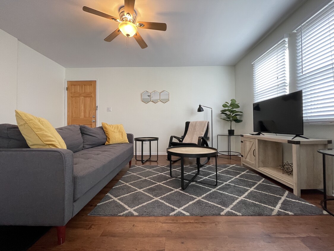 Foto principal - 1180 Jaeger St