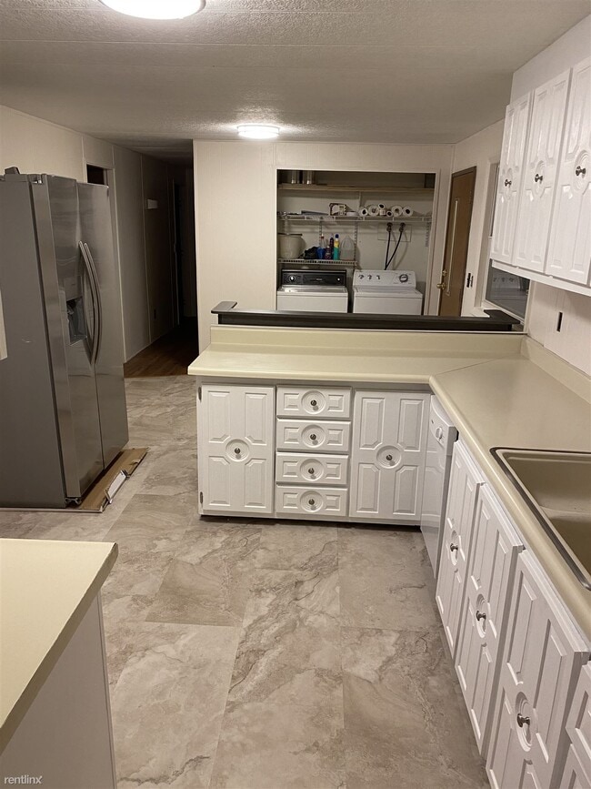 Building Photo - 3 br, 2 bath Mobile Home - 2727 Mallow Place