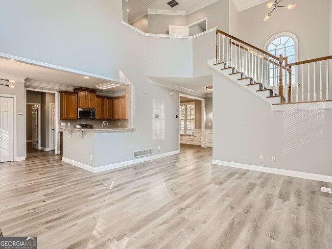 Building Photo - 22 Vinings Lake Dr SW
