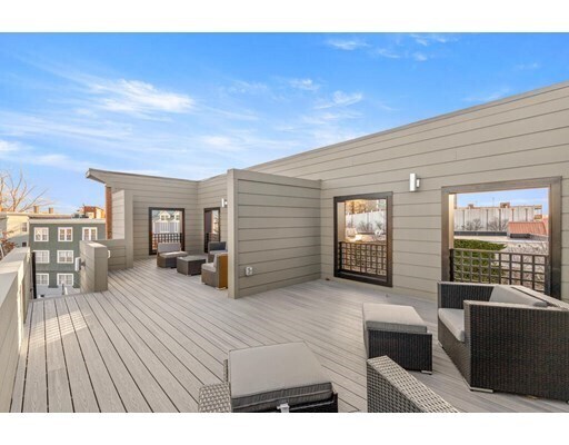 Building Photo - 312 Putnam Ave