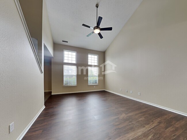 Building Photo - 12638 Endurance Dr