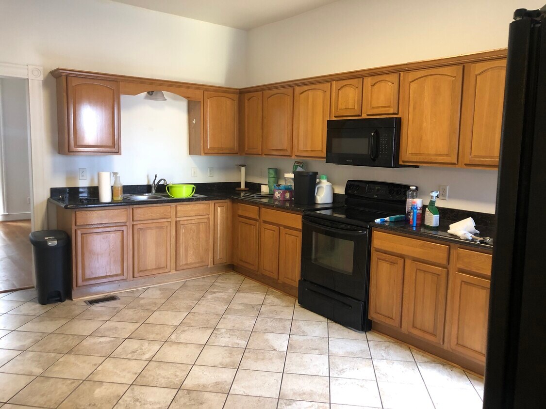 Foto principal - 1418 W Clay St