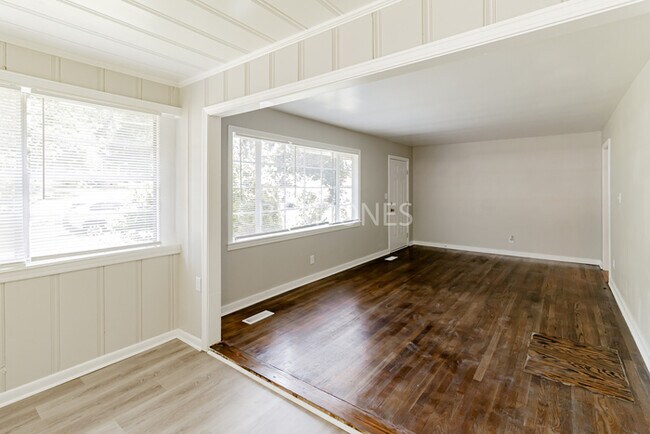 Building Photo - REDUCED! - NOW OFFERING HALF MONTH FREE OF...