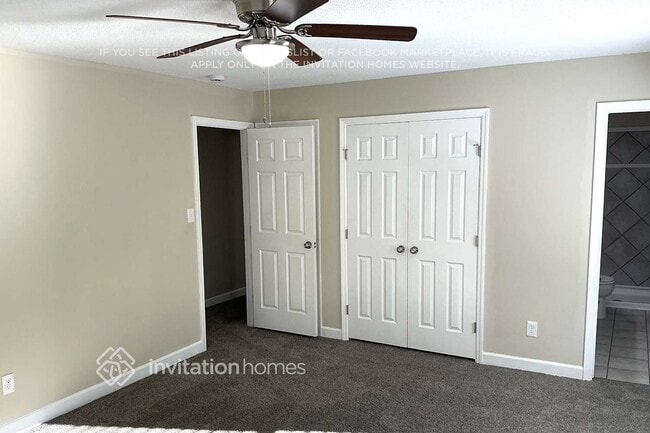 Building Photo - 2 Acorn Ct