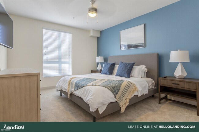 Foto del edificio - 826 E 3rd St