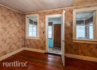 Building Photo - 1 br, 1 bath House - 15 Marion St
