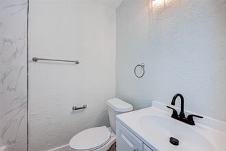 Building Photo - 6420 Conley St