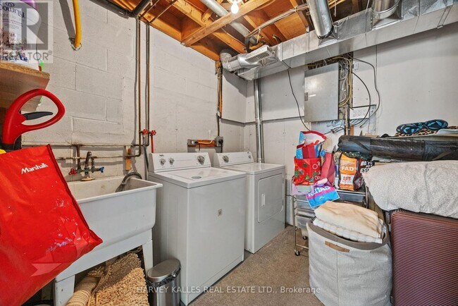 Photo du bâtiment - 135 Chalmers St S