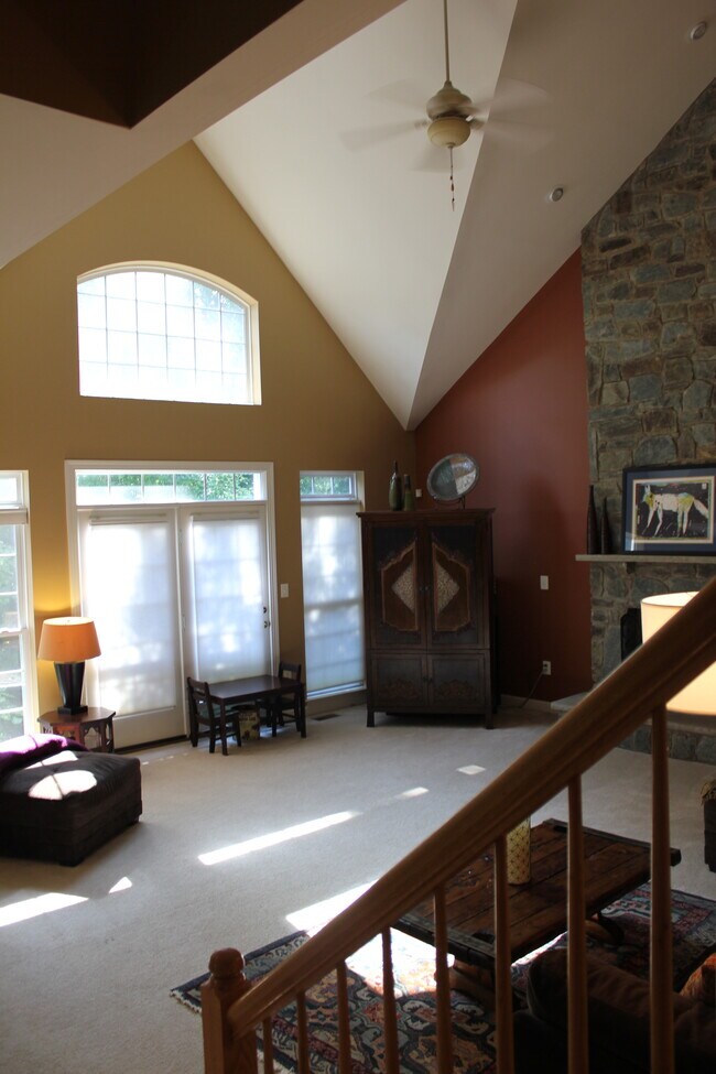 Building Photo - 6404 Bridge Creek Ct