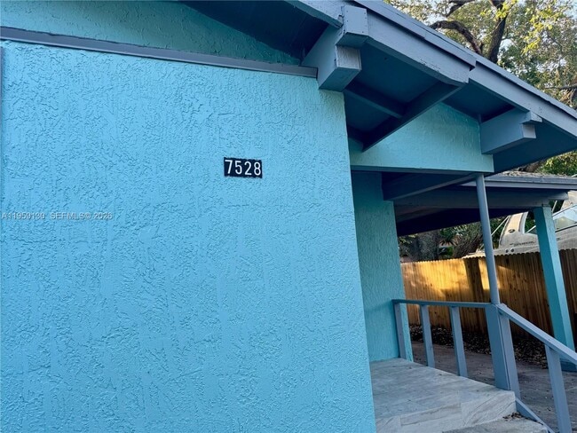 Building Photo - 7528 NE 3rd Ct