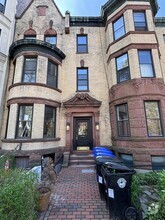Building Photo - 1485 Beacon St
