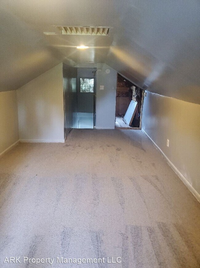 Foto del edificio - 3 br, 1 bath House - 8166 Meadow