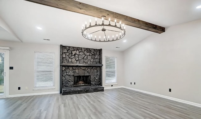 Building Photo - Location! Location! Welcome to your dream ...