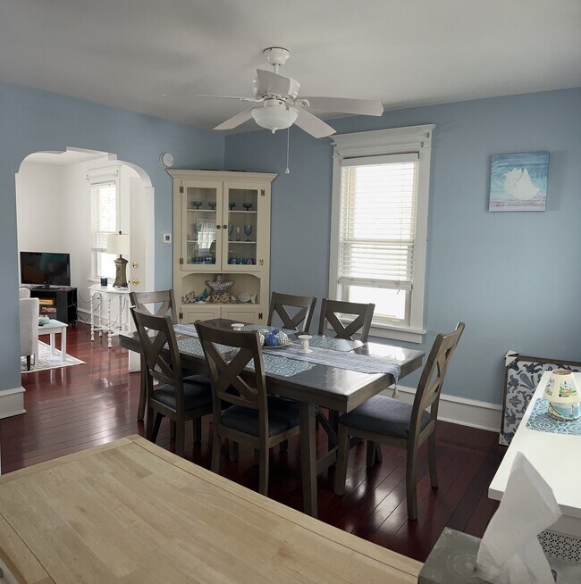 Foto del edificio - 15 W Connecticut Ave