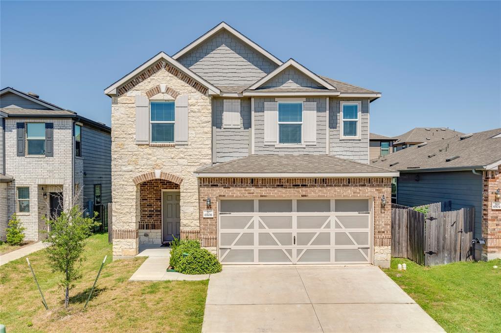 Foto principal - 6508 Carriage Pines Dr