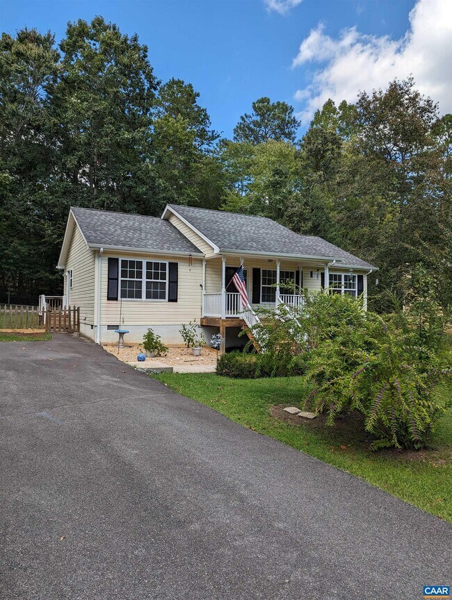 18 Loblolly Rd, Palmyra, VA 22963 House Rental in Palmyra, VA