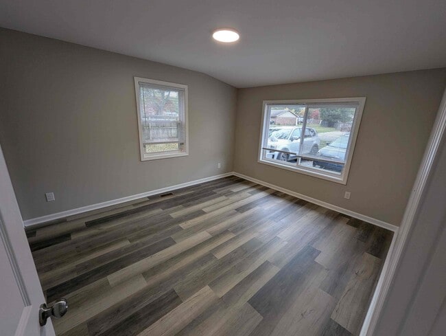 Foto del edificio - 310 Sunset St SW