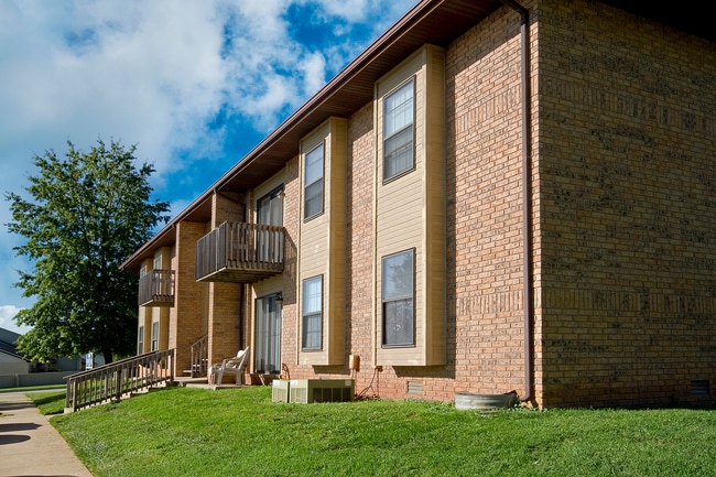 Exterior - Catalpa East