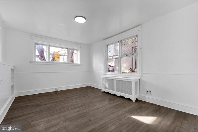 Building Photo - 244 Wabash Ave