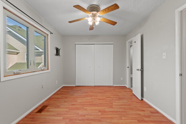 Foto del edificio - 3154 E Ocean View Ave