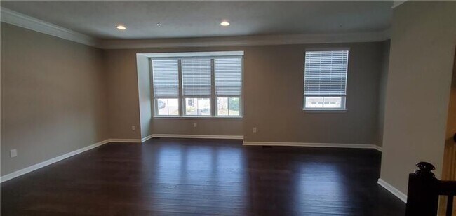 Building Photo - 1414 Deer Creek Crossing Dr