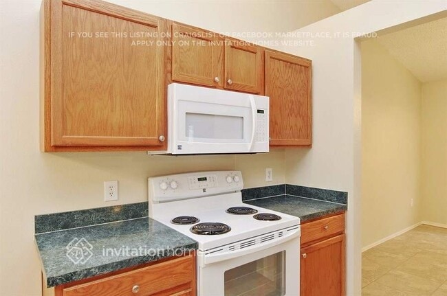 Foto del edificio - 26804 Roseann Pl