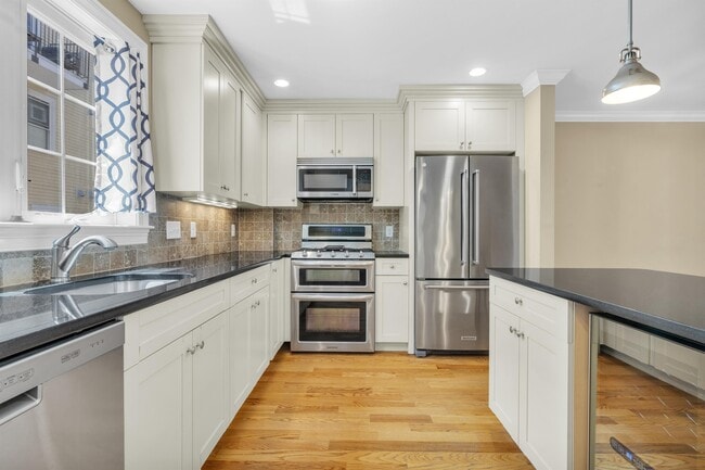 Photo - 83 Dresser St Townhome