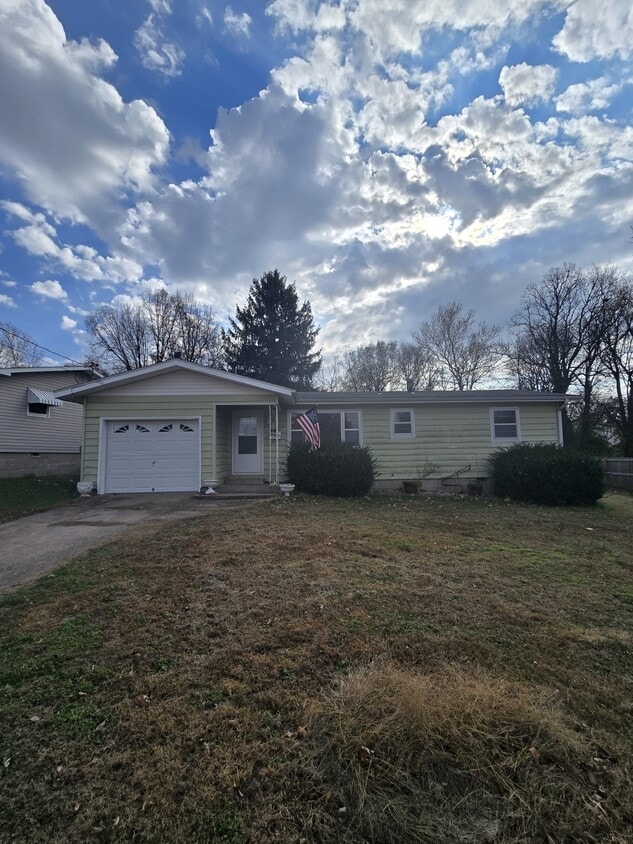 Foto principal - 1320 E Livingston St