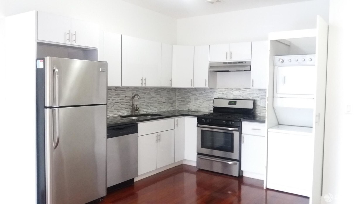 Foto principal - 521 Maple Street