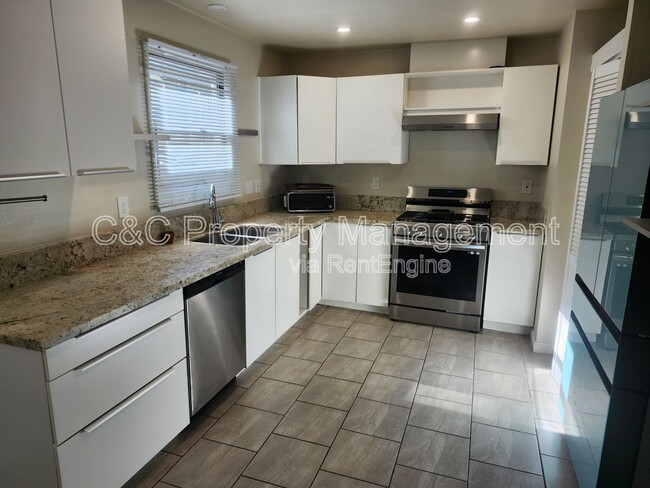 Foto del edificio - 2701 42nd St
