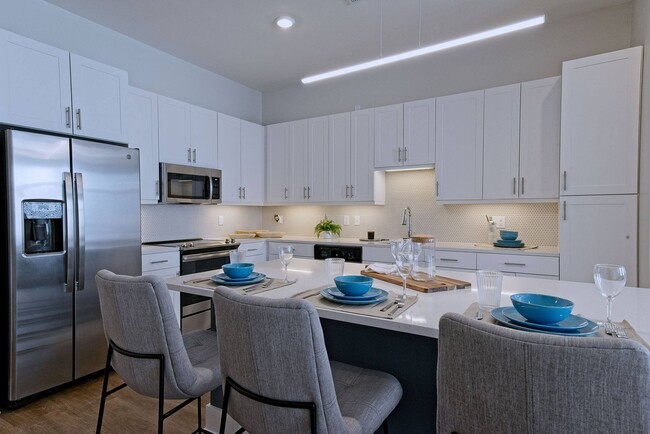 Building Photo - The Rise Apartments