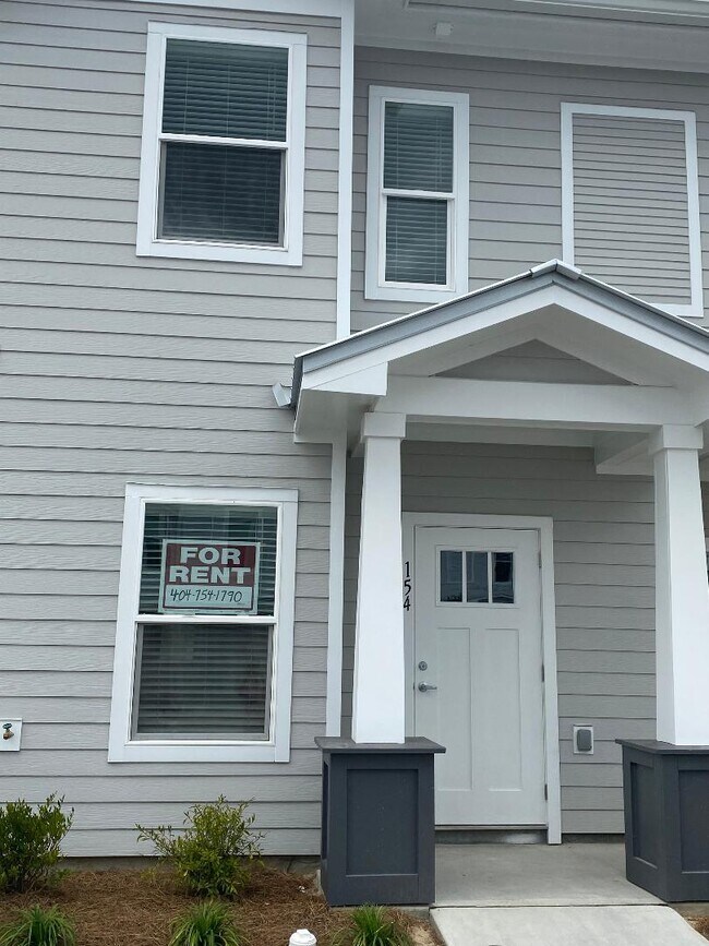 154 Date Palm Ln, Freeport, FL 32439 Townhome Rentals in Freeport FL