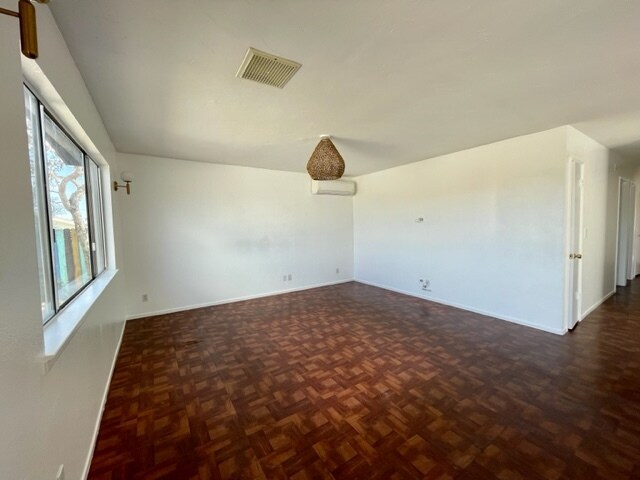 Building Photo - 61881 Grand View Cir