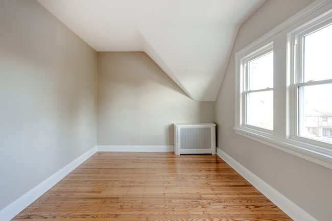 Foto del edificio - 800 E Willow Grove Ave