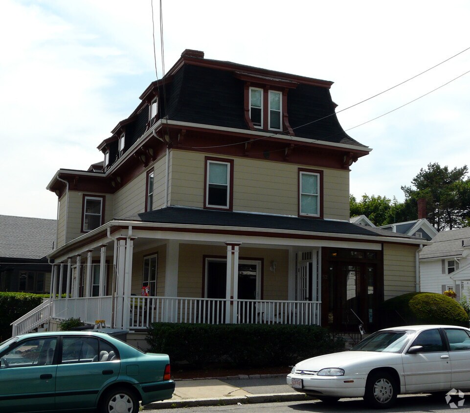 52 Burrill St, Swampscott, MA 01907 Apartments in Swampscott, MA