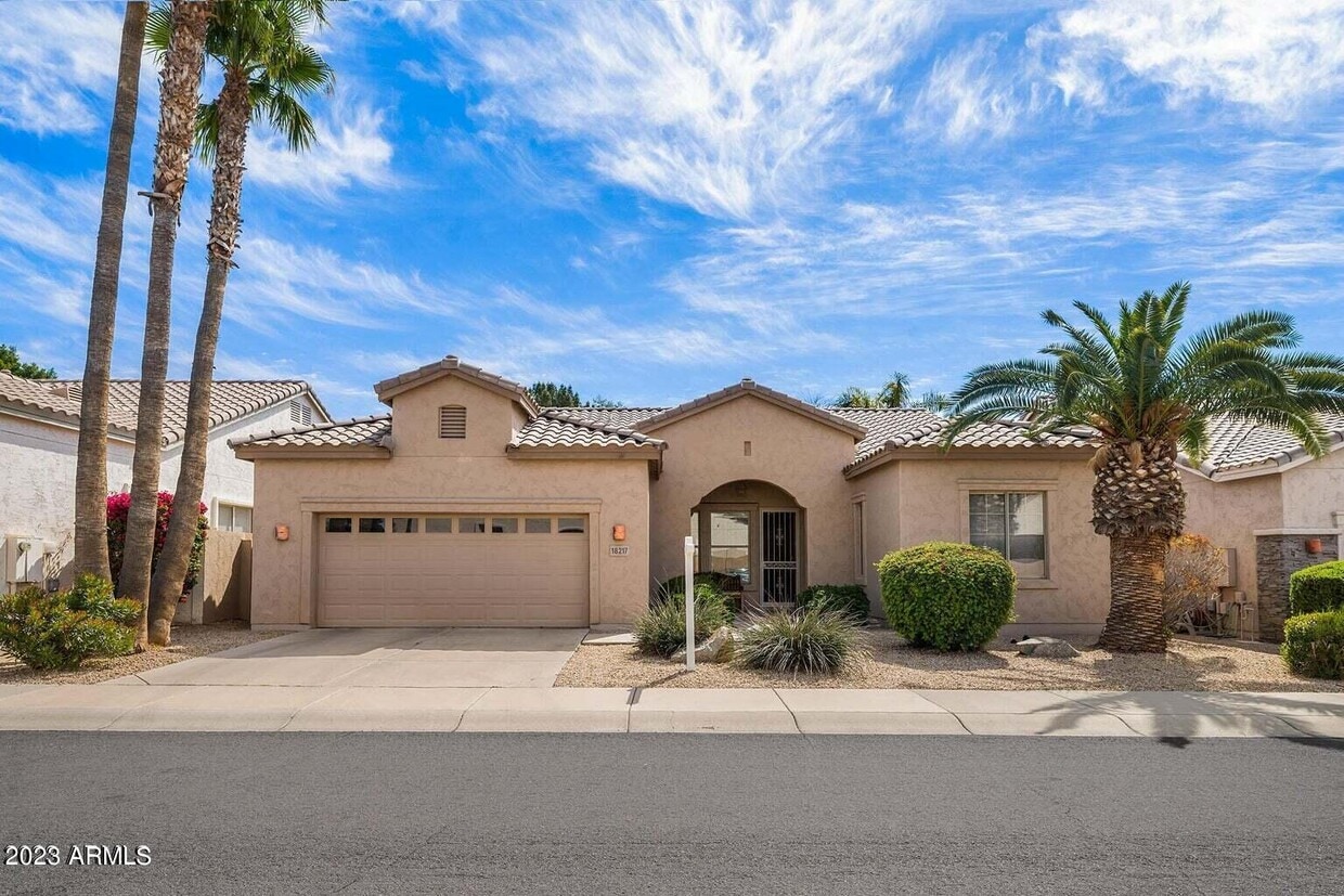 Primary Photo - 18217 N 49th Pl