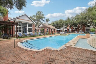 Building Photo - Stella at The Medical Center