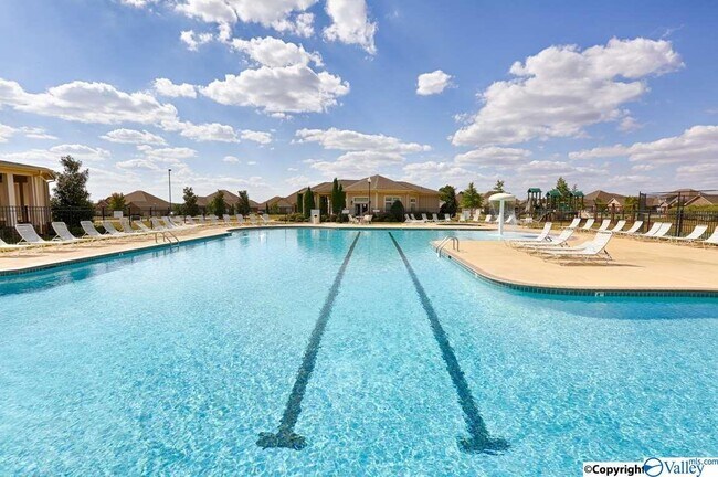 Foto del edificio - 813 River Landing Blvd SW