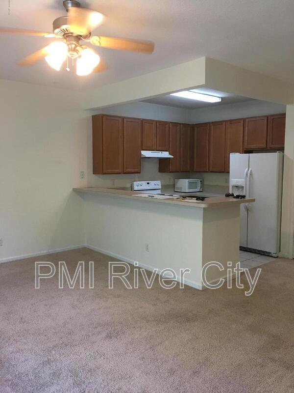 Building Photo - 5697 Parkstone Crossing Dr.