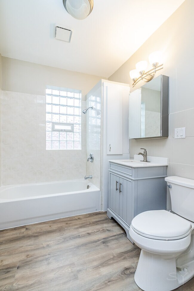 Foto del edificio - 2336 S 58th Ct