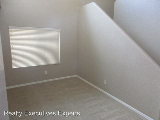 Foto del edificio - 3 br, 2.5 bath House - 6853 Homing Dove St