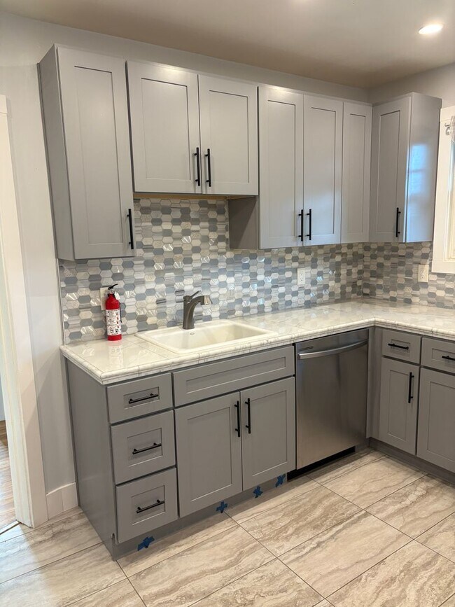 Foto del edificio - 454 S 4th St