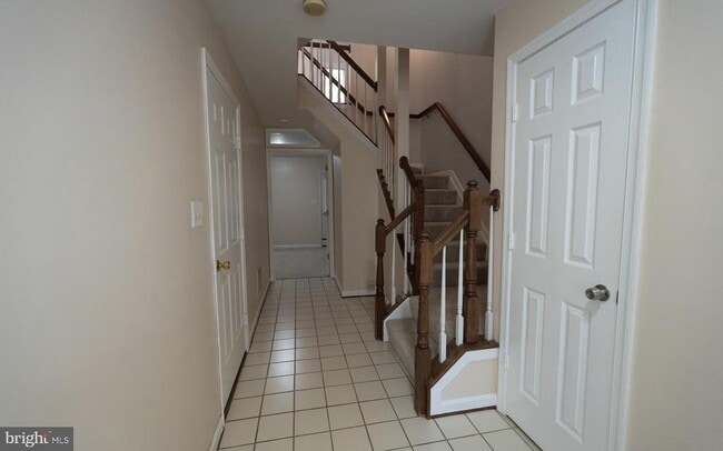 Building Photo - 6356 Demme Pl