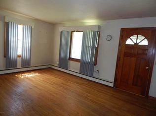 Building Photo - 218 Highland Ave