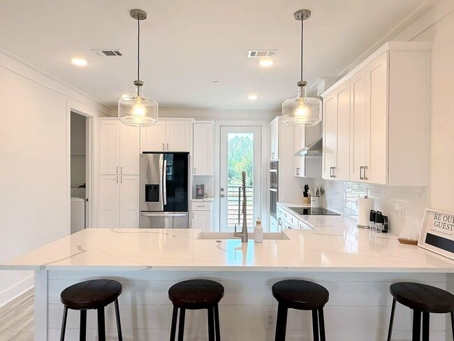 Building Photo - 139 Blue Eden Lp