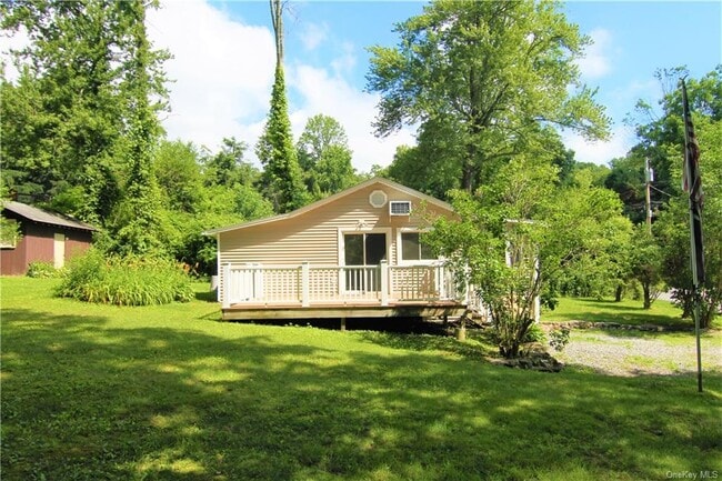 Building Photo - 19 Ontario Rd