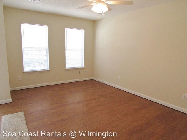 Foto del edificio - 6614 Pine Grove Dr