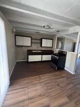 Building Photo - 1130 Mojave Dr