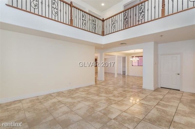 Building Photo - 4 br, 2.5 bath House - 145 Honors Course Dr
