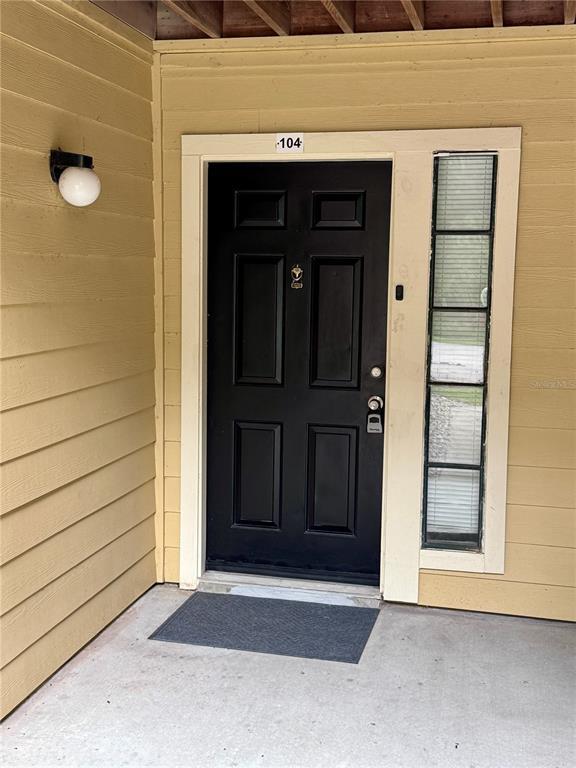 Foto del edificio - 8649 Fancy Finch Dr